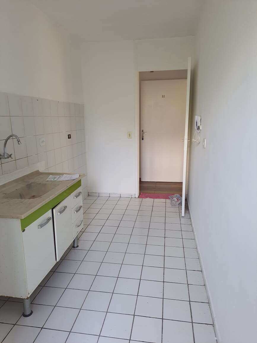  - Apartamento terreo à venda em Mogi das Cruzes, Parque Santana, com 3 quartos, 70m²