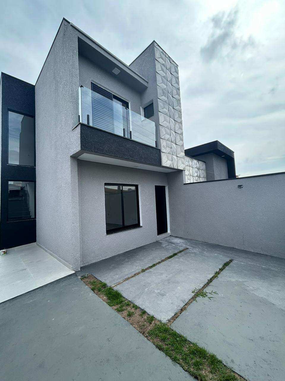 Casa à venda com 3 quartos, 112m² - Jardim Universo,Mogi das Cruzes