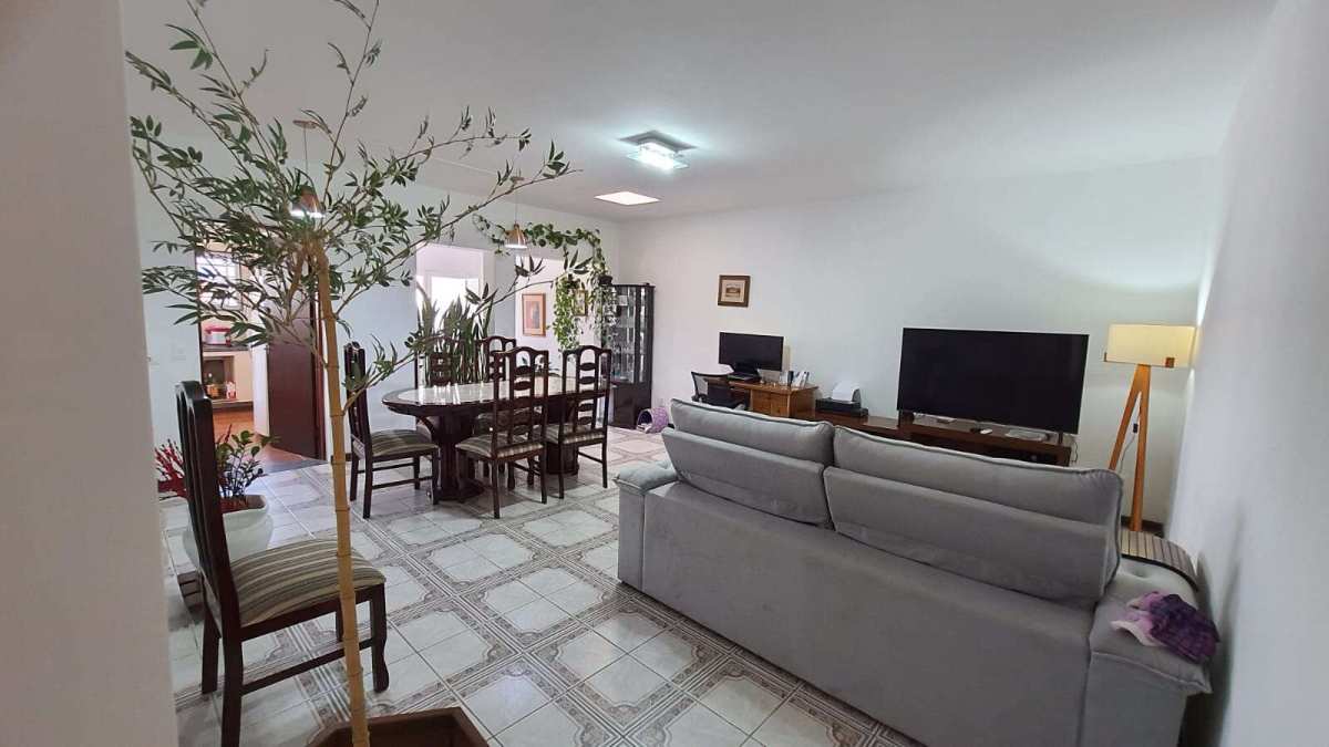 Casa à venda com 4 quartos, 170m² - vila sud menuci,Mogi das Cruzes