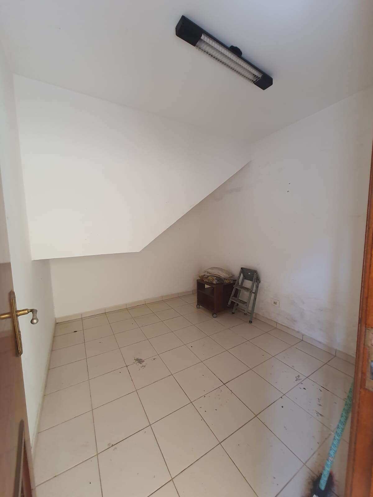 - Sobrado de condomínio à venda em Mogi das Cruzes, Vila Oliveira, com 3 quartos, 120m²