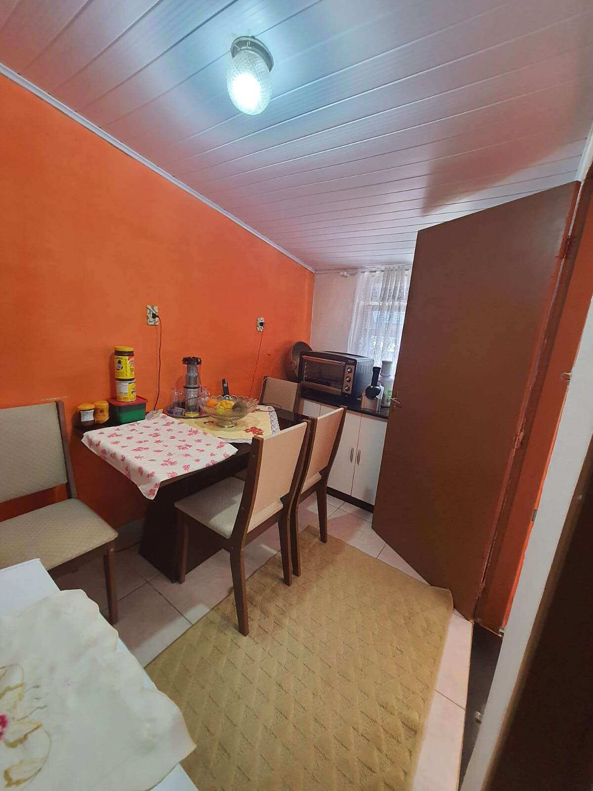  - Chácara à venda em Mogi das Cruzes, Jardim Aracy, com 2 quartos, 70m²