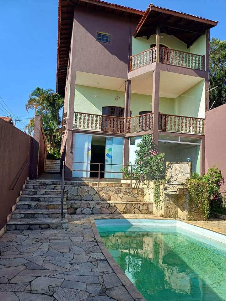 Sobrado à venda com 12 quartos, 320m² - Vila Natal,Mogi das Cruzes