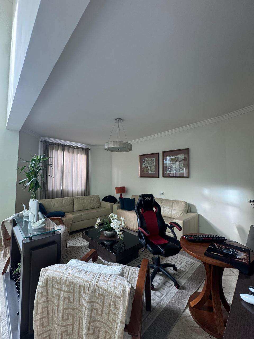Sobrado em condomínio à venda com 4 quartos, 307m² - Jardim Rincão,Arujá